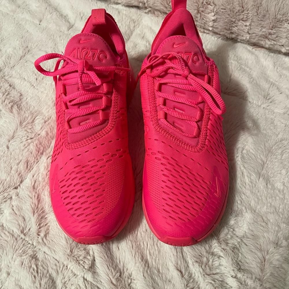 Nike Women's Hot Pink Air Max Sneakers